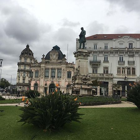 Armazem Vilaca - Ap. Lavoisier Appartement Coimbra Buitenkant foto